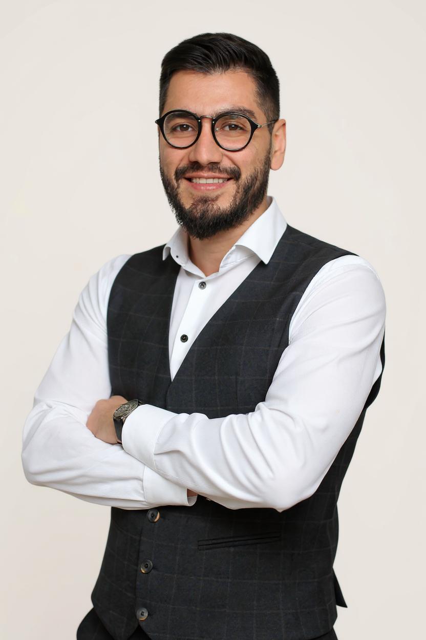 Jesus Sandoval Tapia - Co-founder & CMO